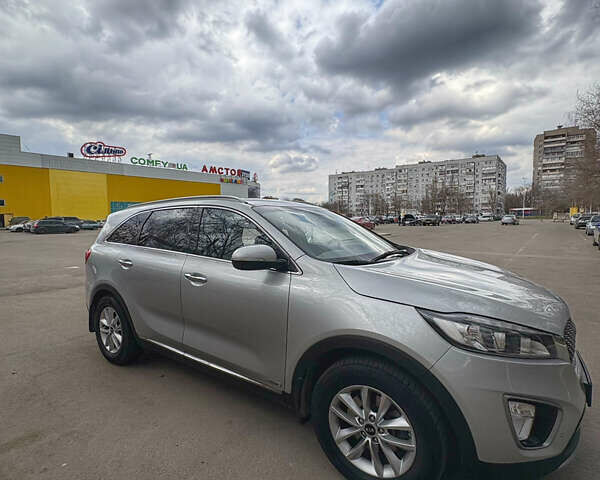 Серый Киа Соренто, объемом двигателя 2.2 л и пробегом 105 тыс. км за 20500 $, фото 13 на Automoto.ua