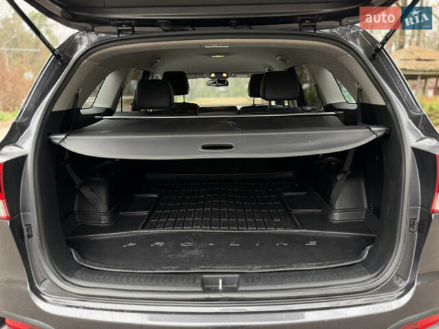 Сірий Кіа Соренто, об'ємом двигуна 2 л та пробігом 238 тис. км за 17550 $, фото 64 на Automoto.ua