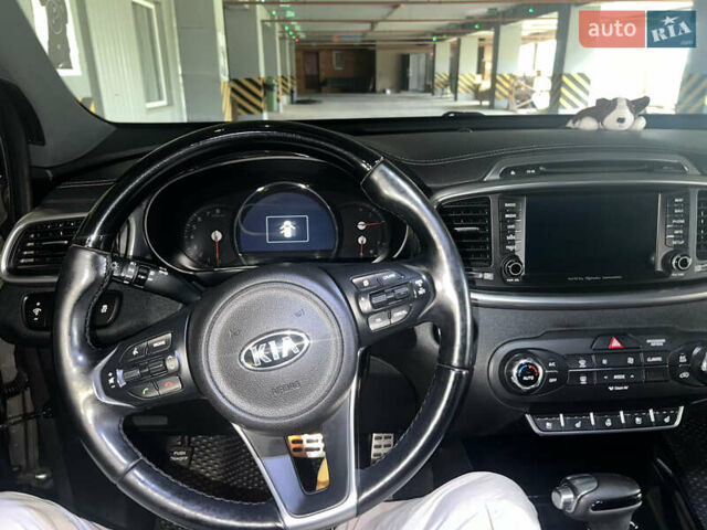 Киа Соренто 2015 в Хмельницком на Automoto.ua Серый Киа Соренто, объемом двигателя 3.34 л и пробегом 143 тыс. км за 19000 $, фото 20 на Automoto.ua