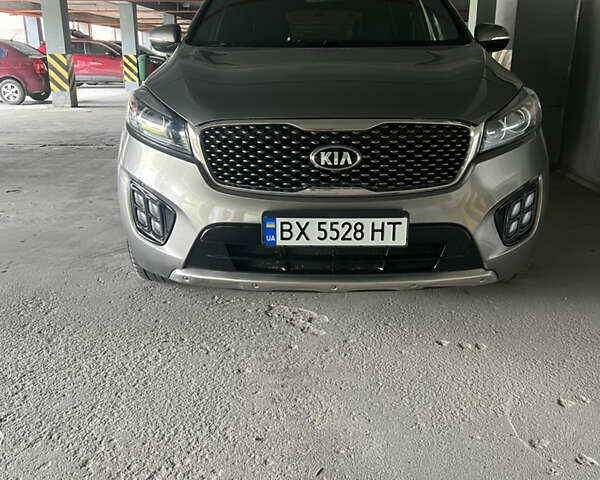 Киа Соренто 2015 в Хмельницком на Automoto.ua Серый Киа Соренто, объемом двигателя 3.34 л и пробегом 143 тыс. км за 19000 $, фото 1 на Automoto.ua