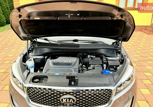 Серый Киа Соренто, объемом двигателя 2.2 л и пробегом 217 тыс. км за 20900 $, фото 73 на Automoto.ua