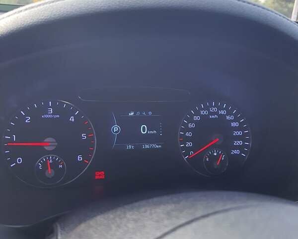 Серый Киа Соренто, объемом двигателя 2 л и пробегом 139 тыс. км за 21500 $, фото 14 на Automoto.ua