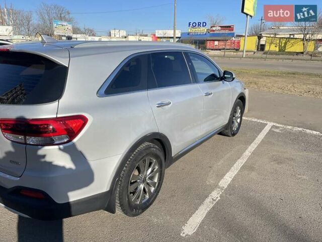 Серый Киа Соренто, объемом двигателя 2.2 л и пробегом 251 тыс. км за 17500 $, фото 5 на Automoto.ua