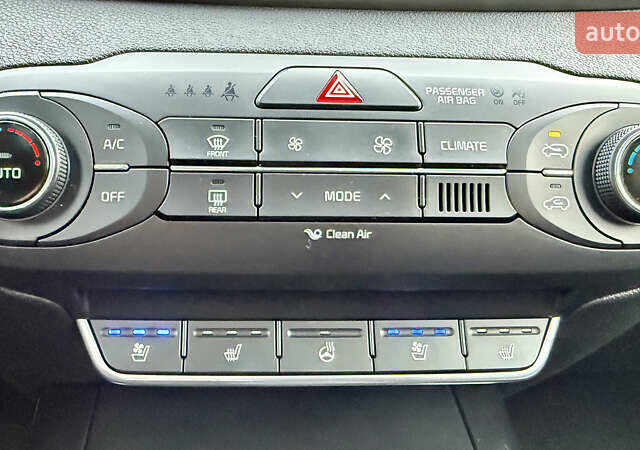 Серый Киа Соренто, объемом двигателя 2.2 л и пробегом 217 тыс. км за 20900 $, фото 32 на Automoto.ua