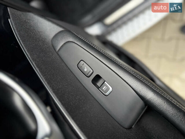 Киа Соренто 2015 в Луцке на Automoto.ua Серый Киа Соренто, объемом двигателя 2 л и пробегом 238 тыс. км за 17700 $, фото 49 на Automoto.ua