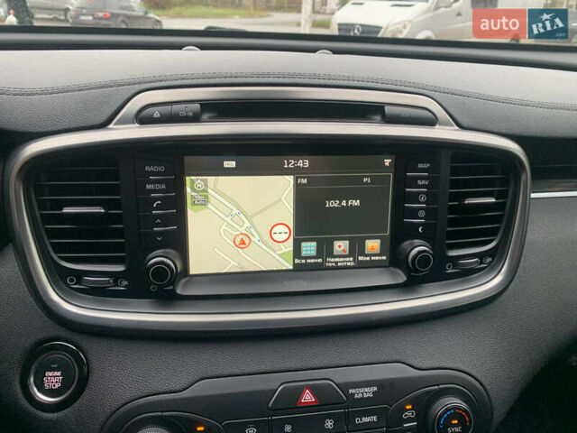 Серый Киа Соренто, объемом двигателя 2.2 л и пробегом 179 тыс. км за 21700 $, фото 30 на Automoto.ua