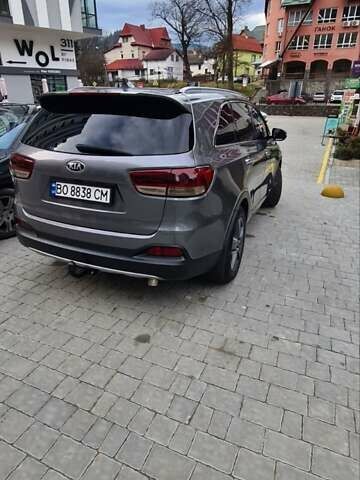 Сірий Кіа Соренто, об'ємом двигуна 2.2 л та пробігом 256 тис. км за 25300 $, фото 6 на Automoto.ua