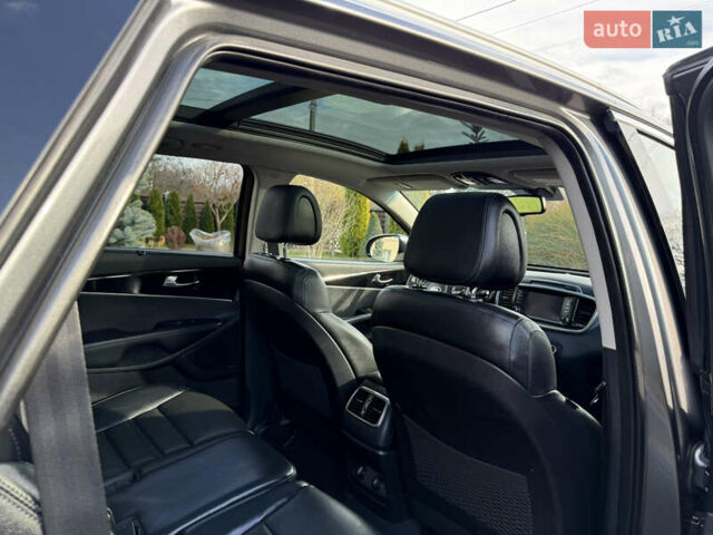 Серый Киа Соренто, объемом двигателя 2.2 л и пробегом 192 тыс. км за 18200 $, фото 32 на Automoto.ua