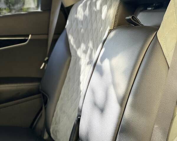 Киа Соренто 2015 в Львове на Automoto.ua Серый Киа Соренто, объемом двигателя 2.2 л и пробегом 131 тыс. км за 20500 $, фото 26 на Automoto.ua