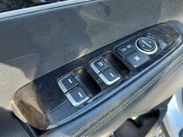 Серый Киа Соренто, объемом двигателя 2.4 л и пробегом 129 тыс. км за 14500 $, фото 20 на Automoto.ua