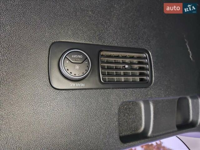 Серый Киа Соренто, объемом двигателя 2.2 л и пробегом 219 тыс. км за 19300 $, фото 44 на Automoto.ua