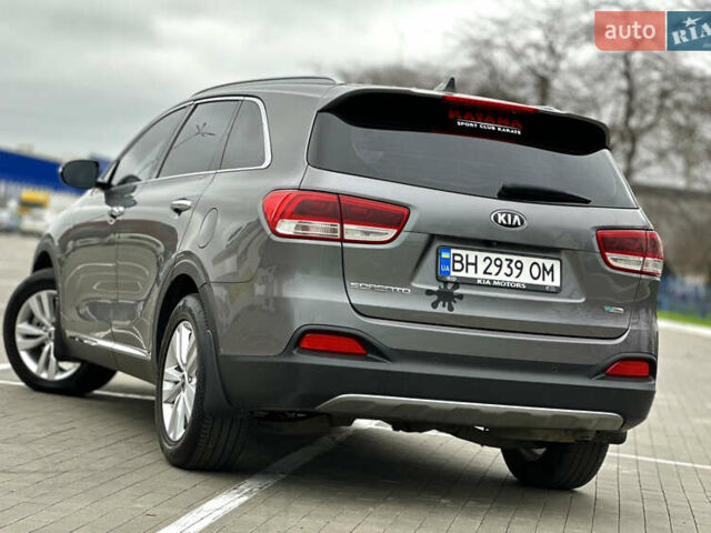 Сірий Кіа Соренто, об'ємом двигуна 2.2 л та пробігом 180 тис. км за 18500 $, фото 16 на Automoto.ua