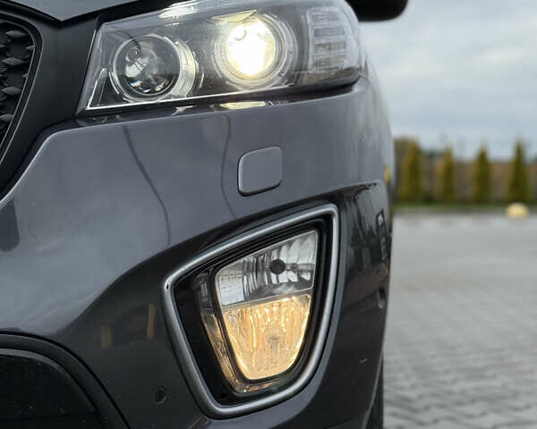Киа Соренто 2015 в Луцке на Automoto.ua Серый Киа Соренто, объемом двигателя 2 л и пробегом 238 тыс. км за 17700 $, фото 23 на Automoto.ua