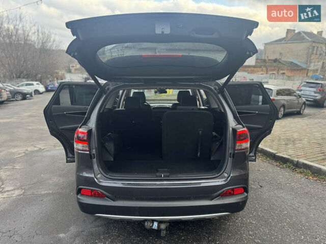 Сірий Кіа Соренто, об'ємом двигуна 2.2 л та пробігом 207 тис. км за 18800 $, фото 13 на Automoto.ua