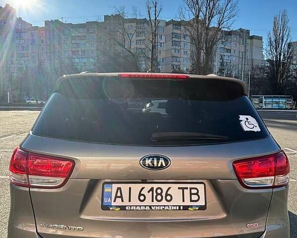 Серый Киа Соренто, объемом двигателя 2.36 л и пробегом 103 тыс. км за 15500 $, фото 4 на Automoto.ua