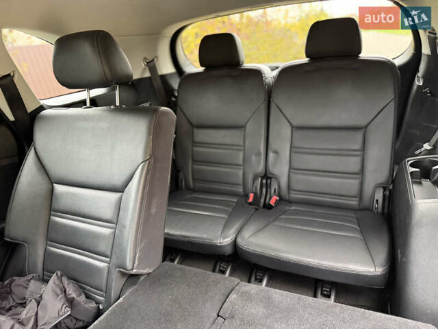 Киа Соренто 2015 в Луцке на Automoto.ua Серый Киа Соренто, объемом двигателя 2 л и пробегом 238 тыс. км за 17700 $, фото 65 на Automoto.ua