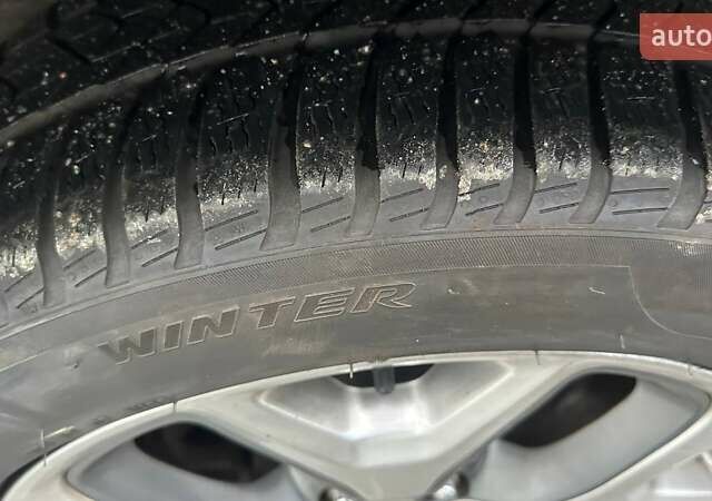 Сірий Кіа Соренто, об'ємом двигуна 2.2 л та пробігом 180 тис. км за 18500 $, фото 25 на Automoto.ua