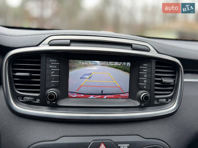 Сірий Кіа Соренто, об'ємом двигуна 2 л та пробігом 238 тис. км за 17550 $, фото 57 на Automoto.ua