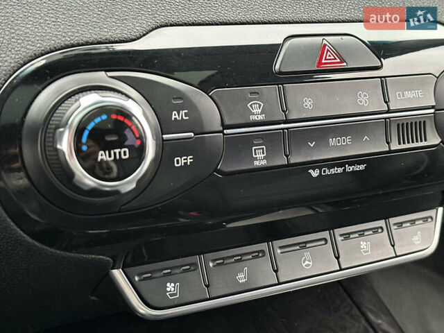 Сірий Кіа Соренто, об'ємом двигуна 2.2 л та пробігом 180 тис. км за 18500 $, фото 79 на Automoto.ua