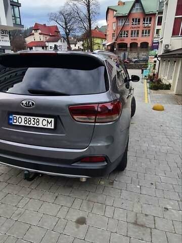 Сірий Кіа Соренто, об'ємом двигуна 2.2 л та пробігом 256 тис. км за 25300 $, фото 11 на Automoto.ua