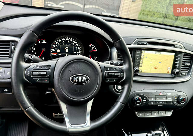 Серый Киа Соренто, объемом двигателя 2.2 л и пробегом 217 тыс. км за 20900 $, фото 33 на Automoto.ua