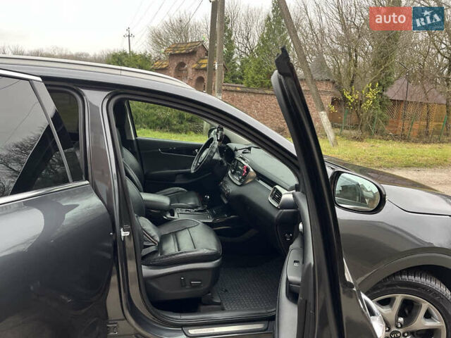 Сірий Кіа Соренто, об'ємом двигуна 2.2 л та пробігом 220 тис. км за 19700 $, фото 10 на Automoto.ua