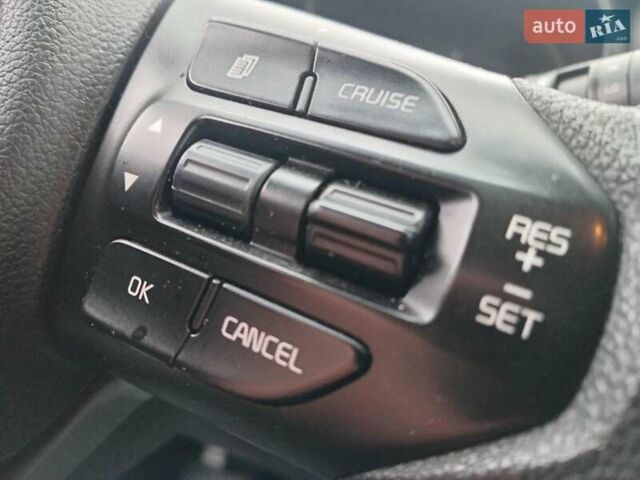 Серый Киа Соренто, объемом двигателя 3.3 л и пробегом 198 тыс. км за 16990 $, фото 12 на Automoto.ua