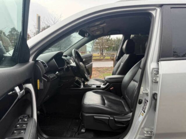 Сірий Кіа Соренто, об'ємом двигуна 2.4 л та пробігом 77 тис. км за 7300 $, фото 7 на Automoto.ua