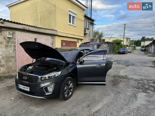 Киа Соренто 2015 в Киеве на Automoto.ua Серый Киа Соренто, объемом двигателя 2.2 л и пробегом 235 тыс. км за 22000 $, фото 2 на Automoto.ua