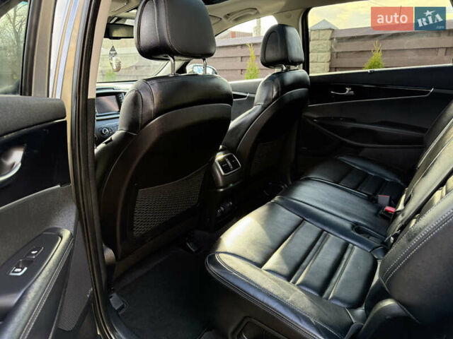 Серый Киа Соренто, объемом двигателя 2.2 л и пробегом 192 тыс. км за 18200 $, фото 26 на Automoto.ua