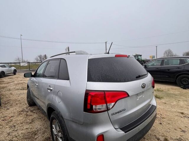 Серый Киа Соренто, объемом двигателя 2.4 л и пробегом 167 тыс. км за 7699 $, фото 2 на Automoto.ua