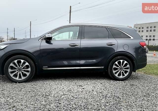 Киа Соренто 2015 в Хмельницком на Automoto.ua Серый Киа Соренто, объемом двигателя 2.2 л и пробегом 180 тыс. км за 22000 $, фото 3 на Automoto.ua