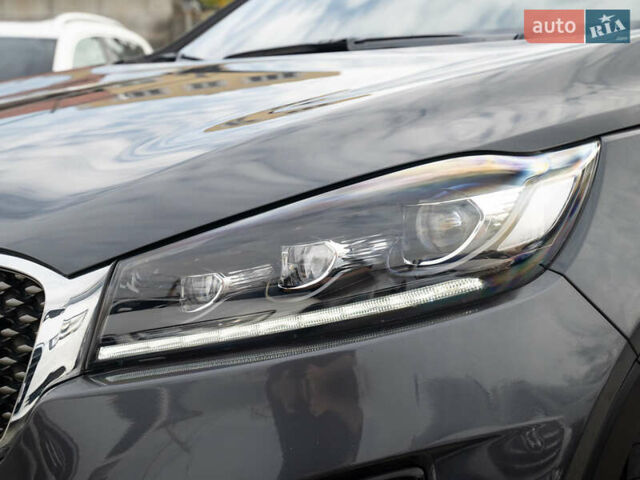 Серый Киа Соренто, объемом двигателя 2 л и пробегом 133 тыс. км за 20700 $, фото 12 на Automoto.ua