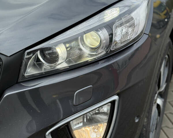 Киа Соренто 2015 в Луцке на Automoto.ua Серый Киа Соренто, объемом двигателя 2 л и пробегом 238 тыс. км за 17700 $, фото 22 на Automoto.ua