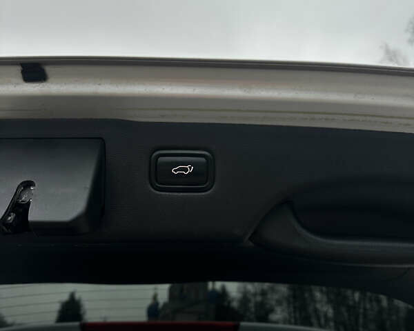 Сірий Кіа Соренто, об'ємом двигуна 2 л та пробігом 178 тис. км за 20500 $, фото 20 на Automoto.ua