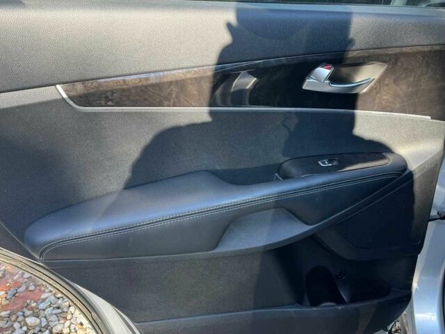 Серый Киа Соренто, объемом двигателя 2.4 л и пробегом 129 тыс. км за 14500 $, фото 21 на Automoto.ua