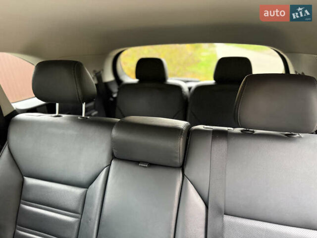 Киа Соренто 2015 в Луцке на Automoto.ua Серый Киа Соренто, объемом двигателя 2 л и пробегом 238 тыс. км за 17700 $, фото 63 на Automoto.ua