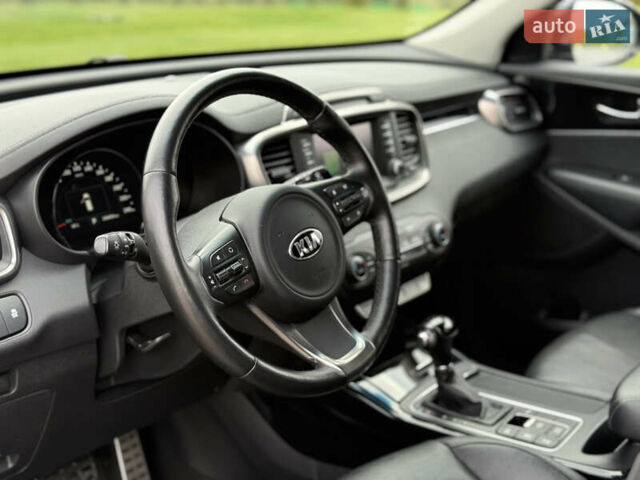 Киа Соренто 2015 в Луцке на Automoto.ua Серый Киа Соренто, объемом двигателя 2 л и пробегом 238 тыс. км за 17700 $, фото 33 на Automoto.ua