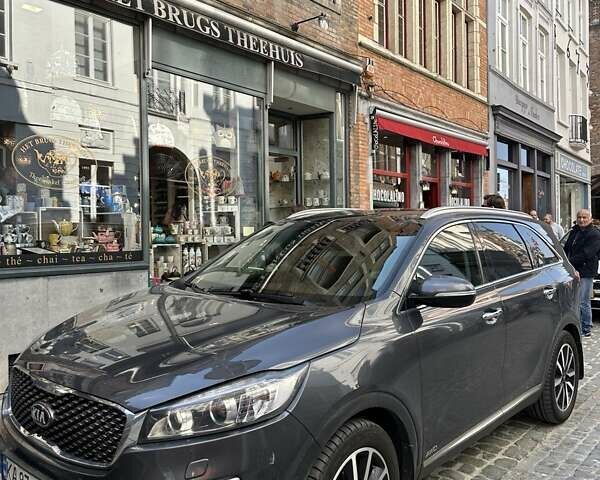 Серый Киа Соренто, объемом двигателя 2.2 л и пробегом 202 тыс. км за 24500 $, фото 3 на Automoto.ua