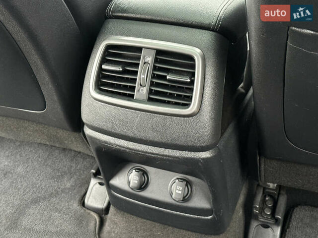 Сірий Кіа Соренто, об'ємом двигуна 2.2 л та пробігом 180 тис. км за 18500 $, фото 48 на Automoto.ua