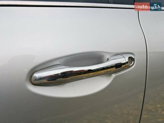 Серый Киа Соренто, объемом двигателя 2.2 л и пробегом 219 тыс. км за 19300 $, фото 15 на Automoto.ua