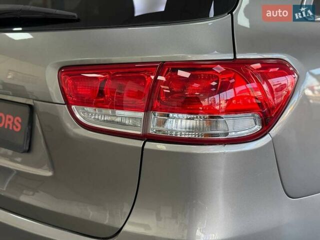 Серый Киа Соренто, объемом двигателя 2 л и пробегом 168 тыс. км за 14990 $, фото 11 на Automoto.ua