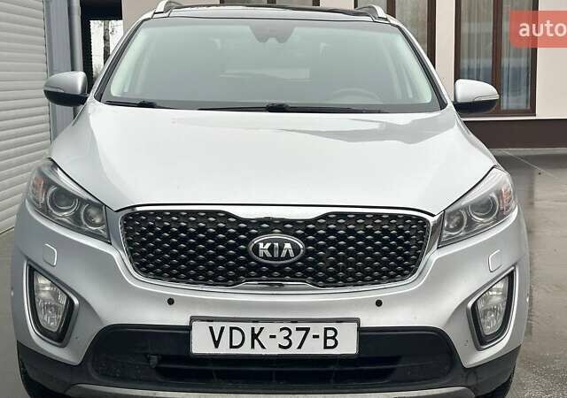 Сірий Кіа Соренто, об'ємом двигуна 2.2 л та пробігом 180 тис. км за 18500 $, фото 6 на Automoto.ua