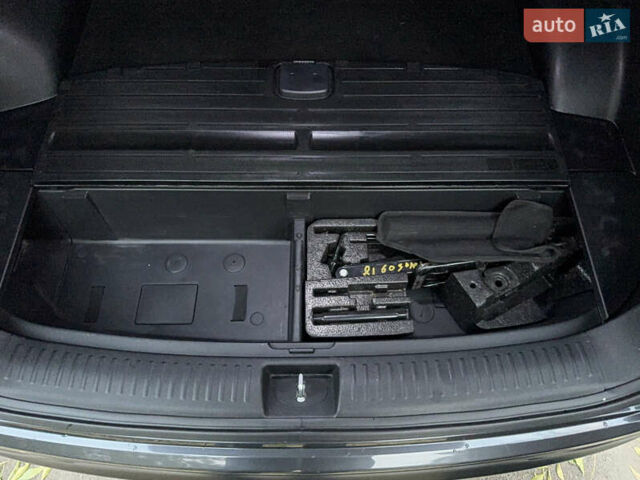Киа Соренто 2015 в Одессе на Automoto.ua Серый Киа Соренто, объемом двигателя 2 л и пробегом 168 тыс. км за 21500 $, фото 28 на Automoto.ua