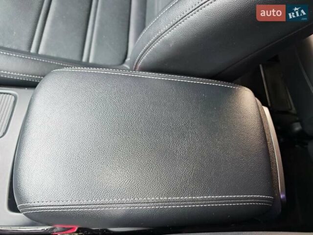 Серый Киа Соренто, объемом двигателя 2.2 л и пробегом 219 тыс. км за 19300 $, фото 59 на Automoto.ua