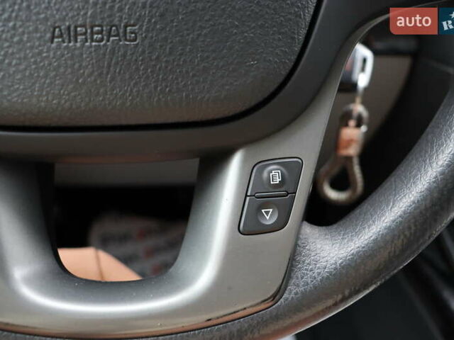 Серый Киа Соренто, объемом двигателя 2.4 л и пробегом 77 тыс. км за 12900 $, фото 22 на Automoto.ua