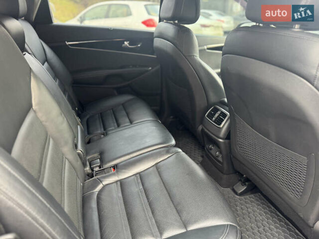 Сірий Кіа Соренто, об'ємом двигуна 2.2 л та пробігом 207 тис. км за 18800 $, фото 30 на Automoto.ua
