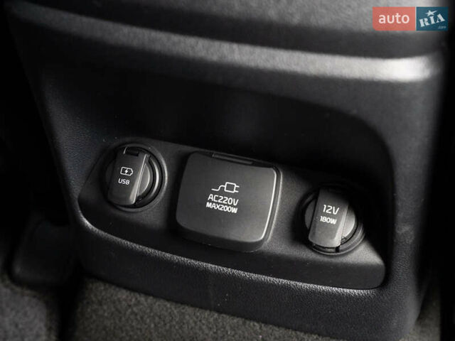 Серый Киа Соренто, объемом двигателя 2 л и пробегом 133 тыс. км за 20700 $, фото 24 на Automoto.ua
