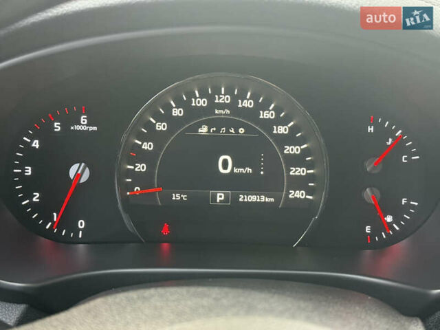 Киа Соренто 2015 в Одессе на Automoto.ua Серый Киа Соренто, объемом двигателя 2 л и пробегом 210 тыс. км за 19500 $, фото 29 на Automoto.ua