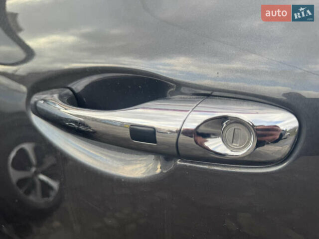 Сірий Кіа Соренто, об'ємом двигуна 2.2 л та пробігом 207 тис. км за 18800 $, фото 27 на Automoto.ua